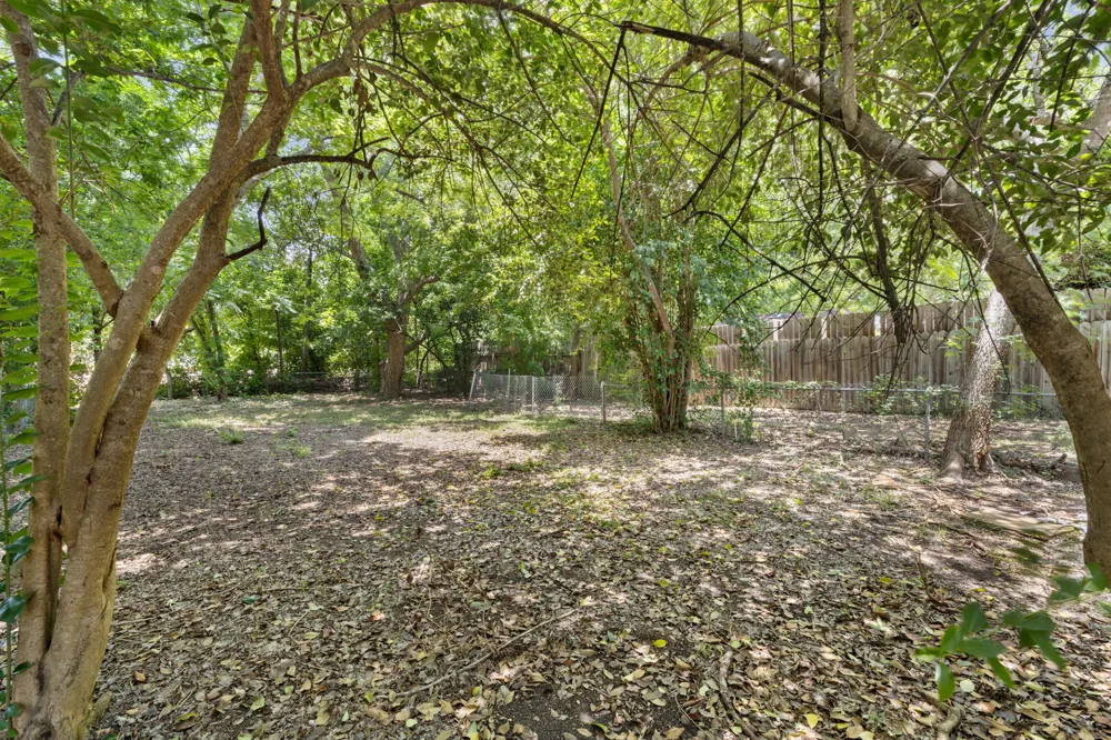 3704 Cherrywood Road Austin, TX 78722