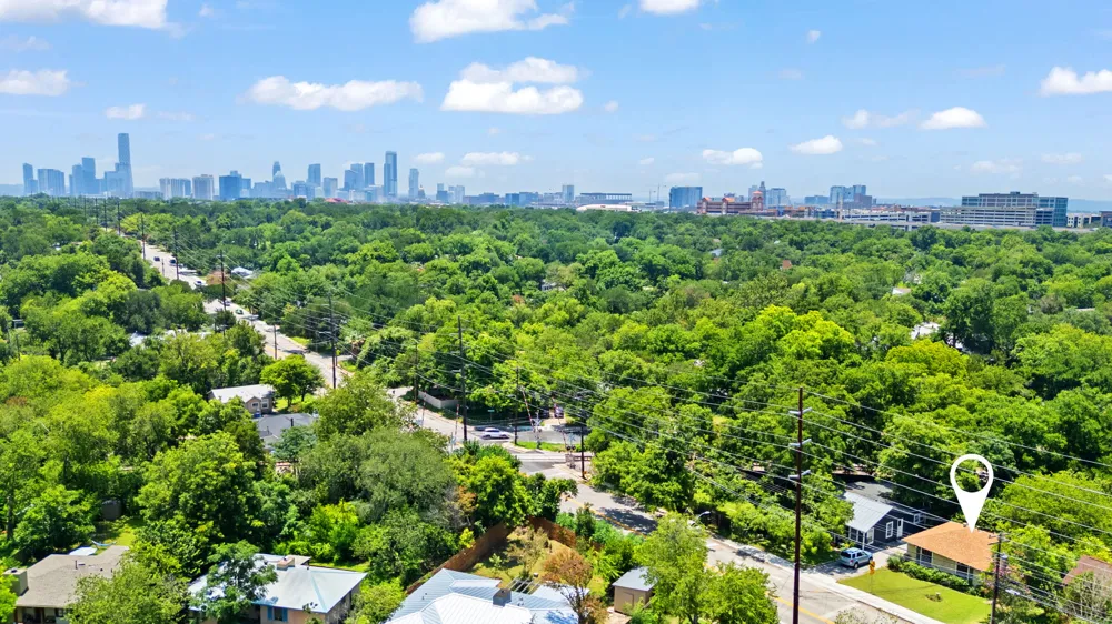 3704 Cherrywood Road Austin, TX 78722
