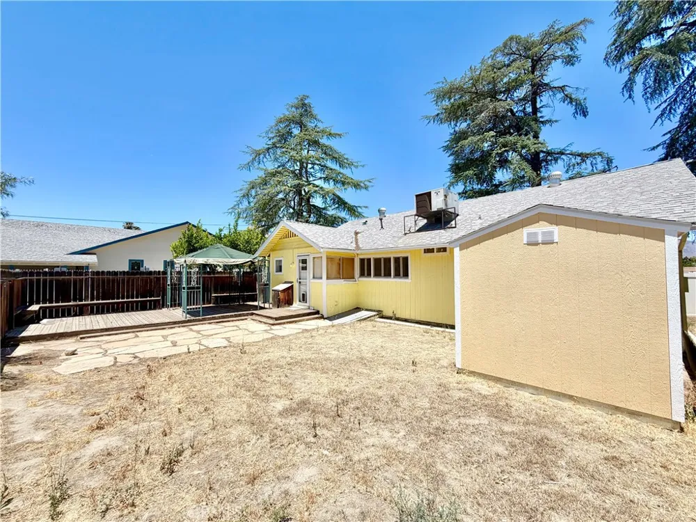 41861 Acacia Avenue Hemet, CA 92544