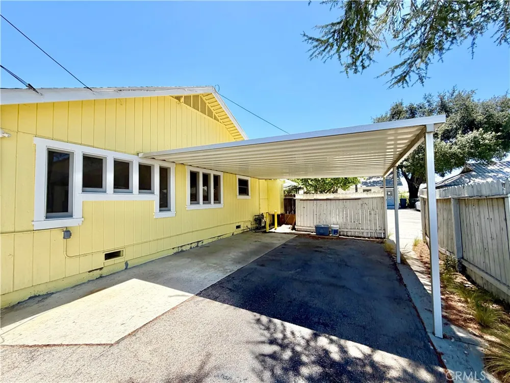 41861 Acacia Avenue Hemet, CA 92544
