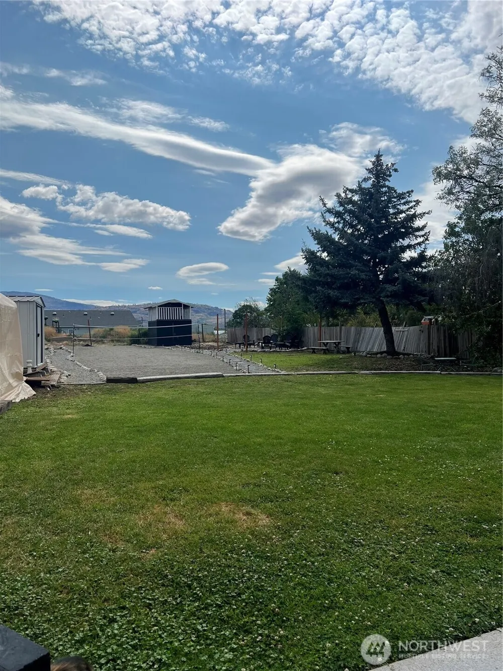 612 Skyview Drive Omak, WA 98841