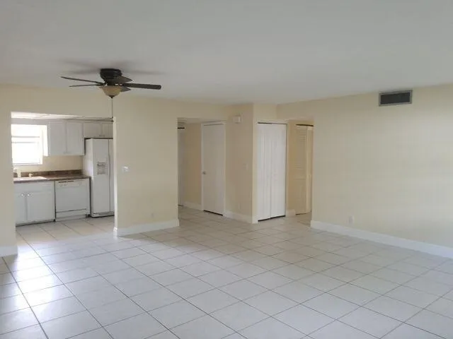 720 Dixie Highway #202 Lantana, FL 33462