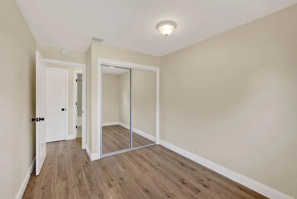 1333 W 31st Street Riviera Beach, FL 33404