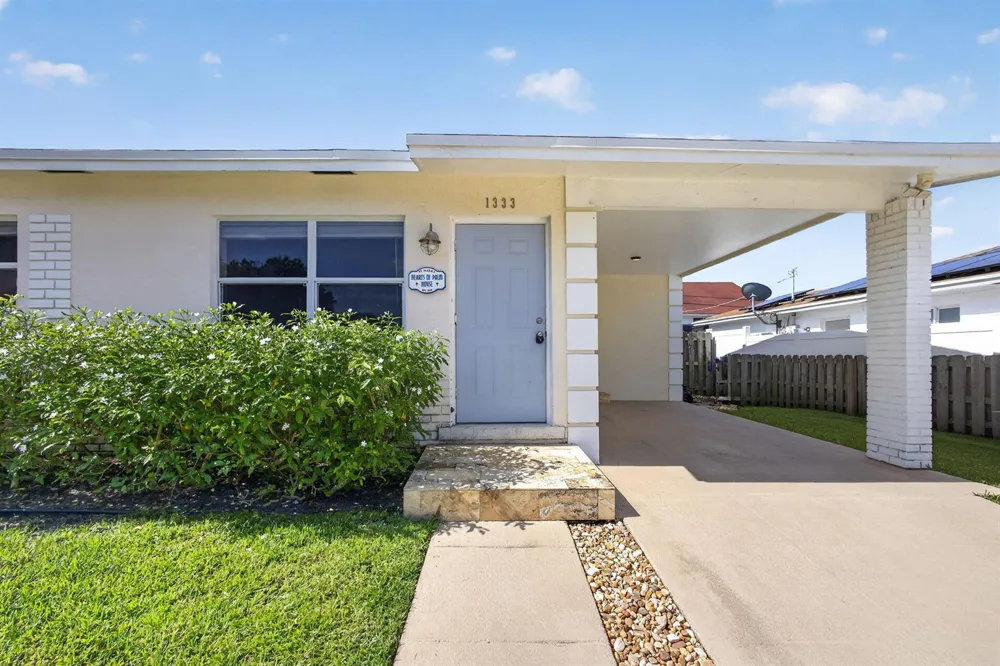 1333 W 31st Street Riviera Beach, FL 33404