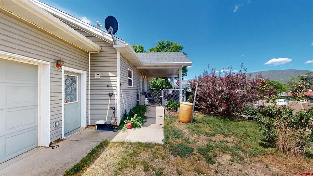 119 North Fork Avenue Paonia, CO 81428