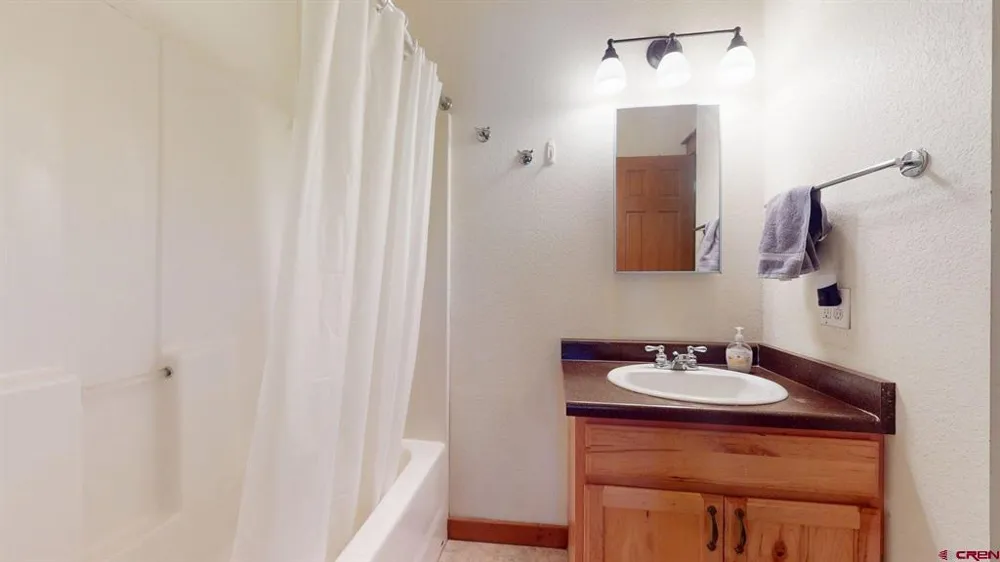 119 North Fork Avenue Paonia, CO 81428