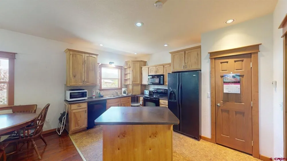 119 North Fork Avenue Paonia, CO 81428