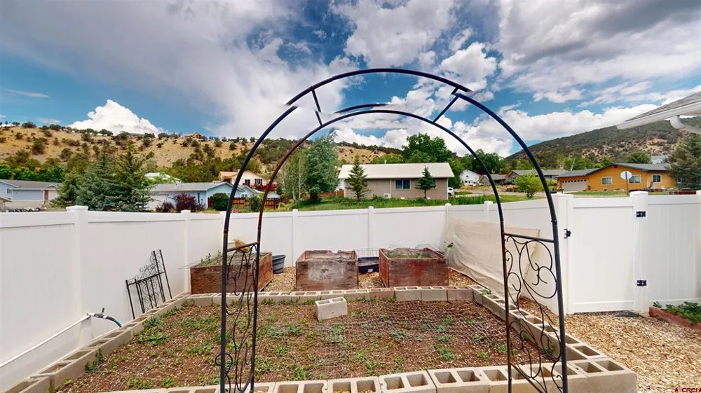 13571 Ragged Mountain Drive Paonia, CO 81428