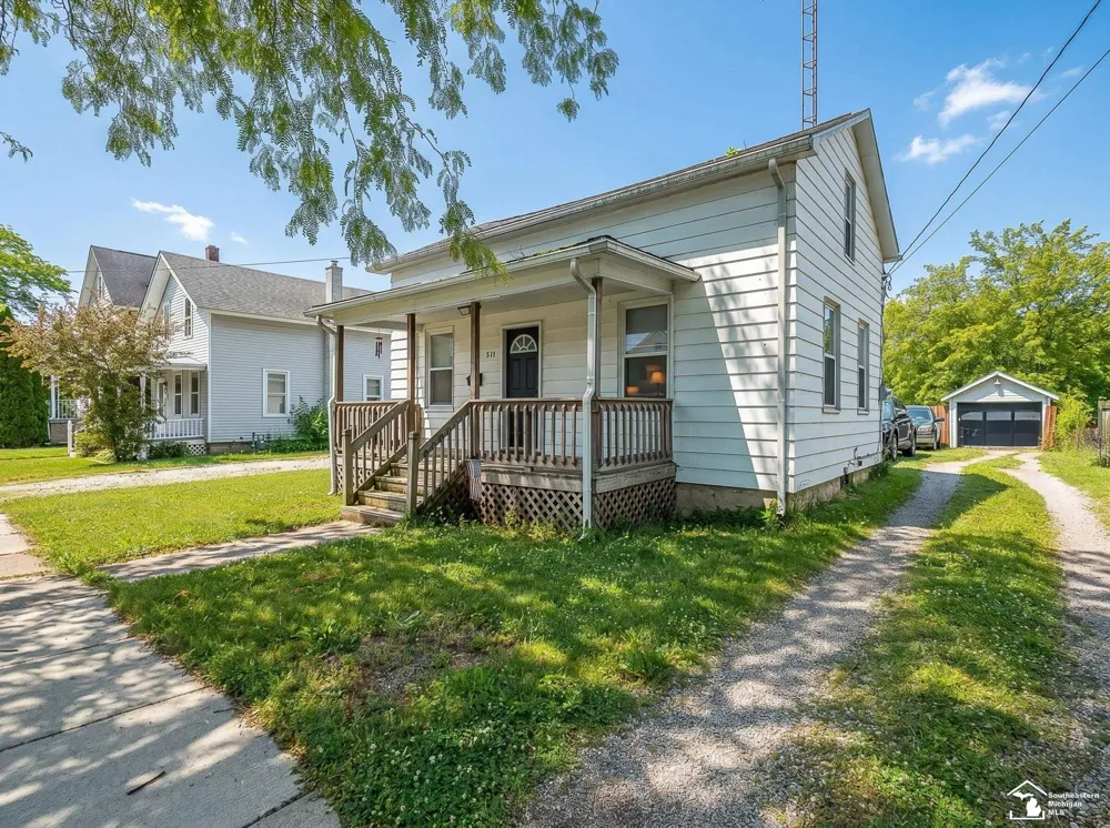511 W 3rd Street Monroe City, MI 48161