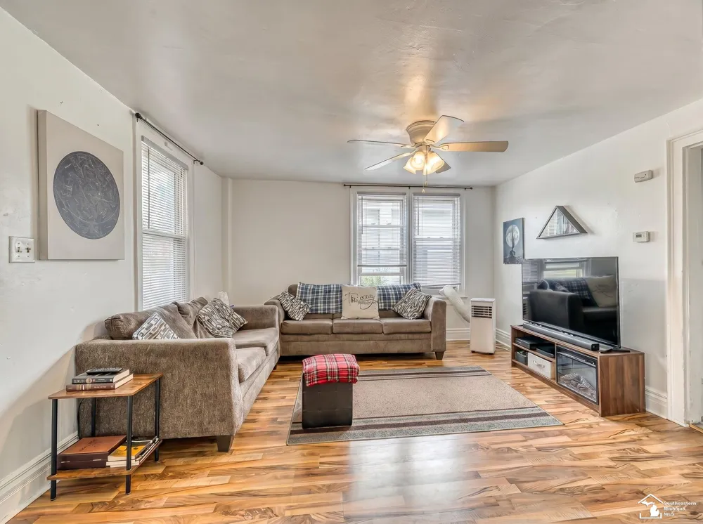 511 W 3rd Street Monroe City, MI 48161