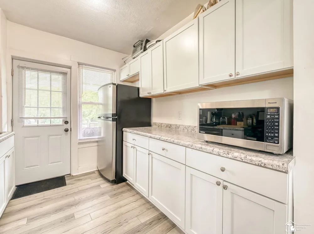511 W 3rd Street Monroe City, MI 48161