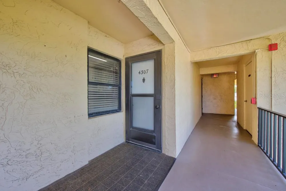 12300 VONN ROAD #4307 Largo, FL 33774