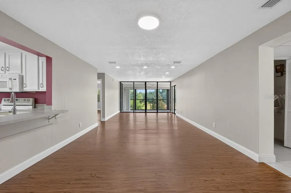 12300 VONN ROAD #4307 Largo, FL 33774