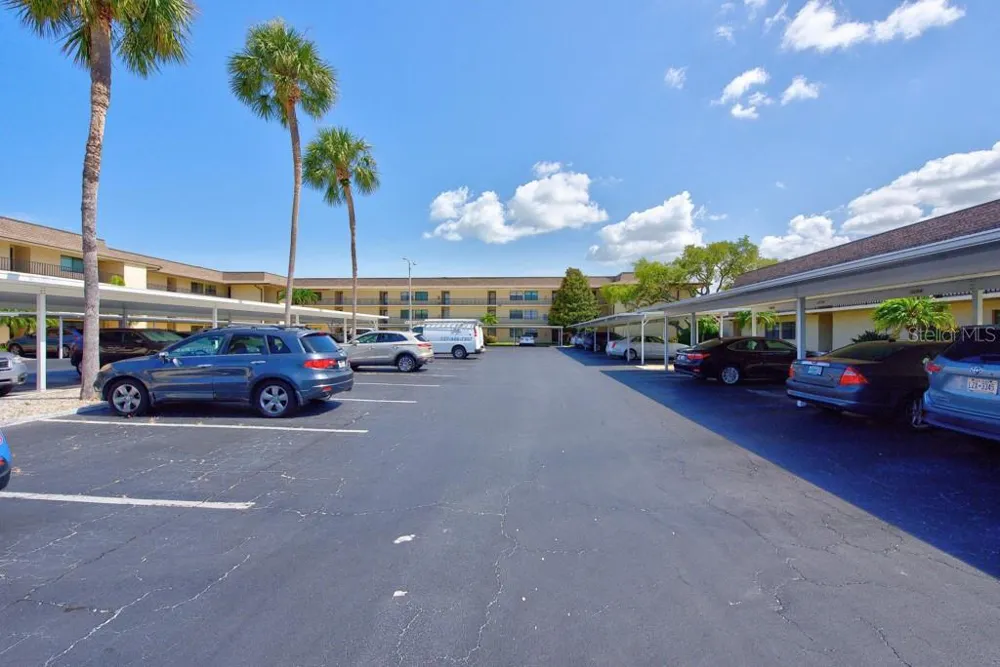 12300 VONN ROAD #4307 Largo, FL 33774
