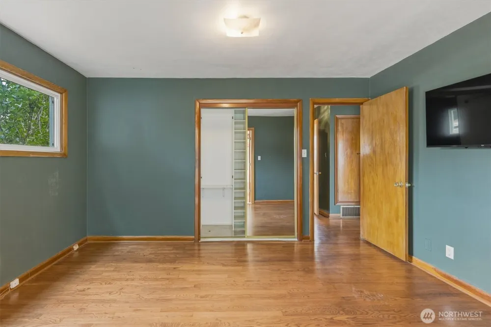 716 Woodard Avenue NE Castle Rock, WA 98611
