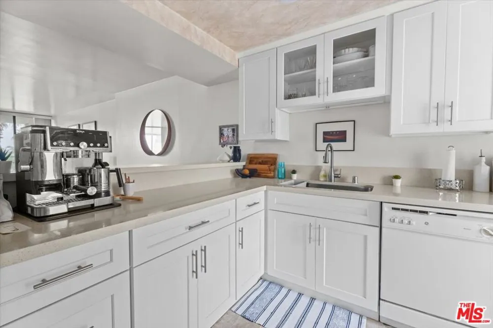 4337 Marina City Drive #147 Marina del Rey, CA 90292
