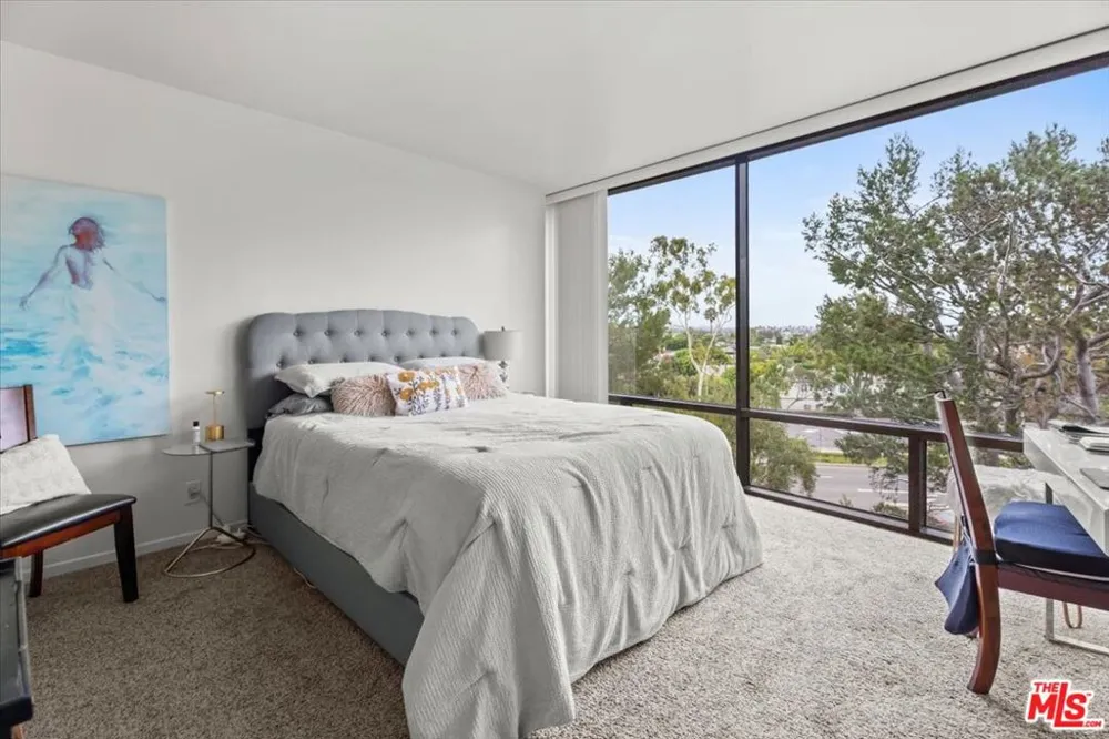 4337 Marina City Drive #147 Marina del Rey, CA 90292