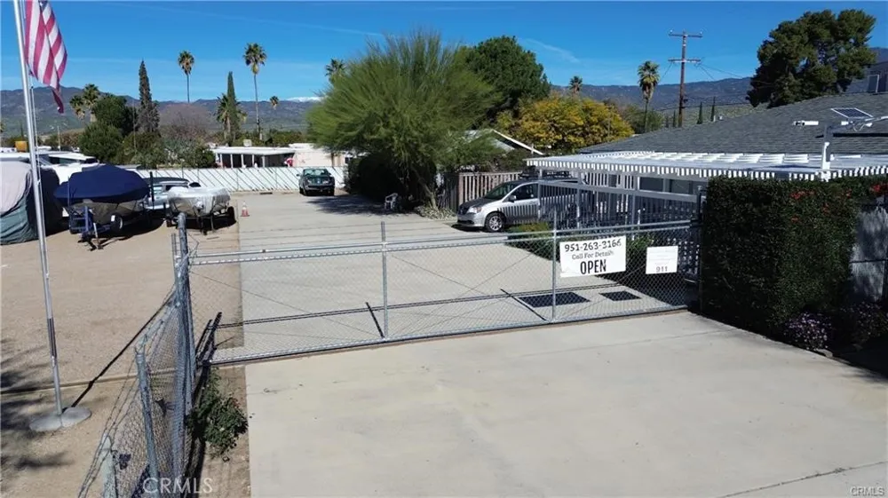 44618 State Highway 74 Hemet, CA 92544