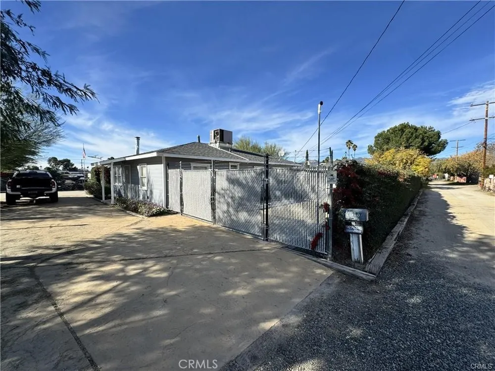 44618 State Highway 74 Hemet, CA 92544