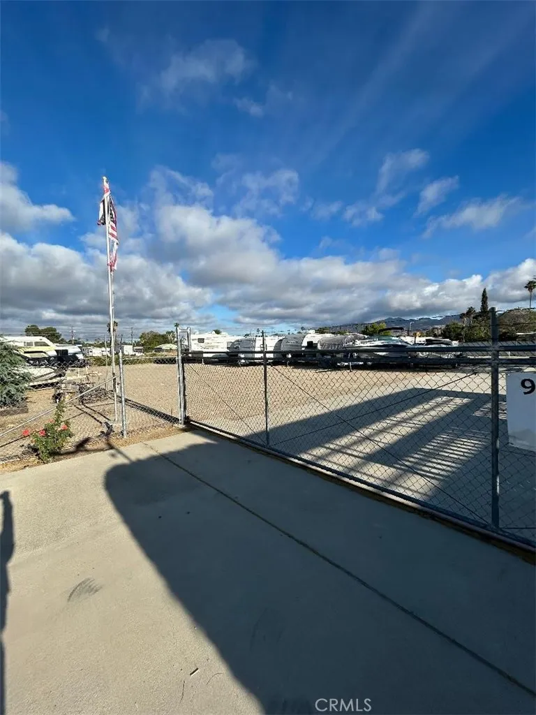 44618 State Highway 74 Hemet, CA 92544