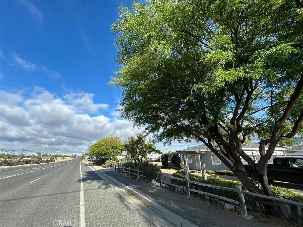 44618 State Highway 74 Hemet, CA 92544