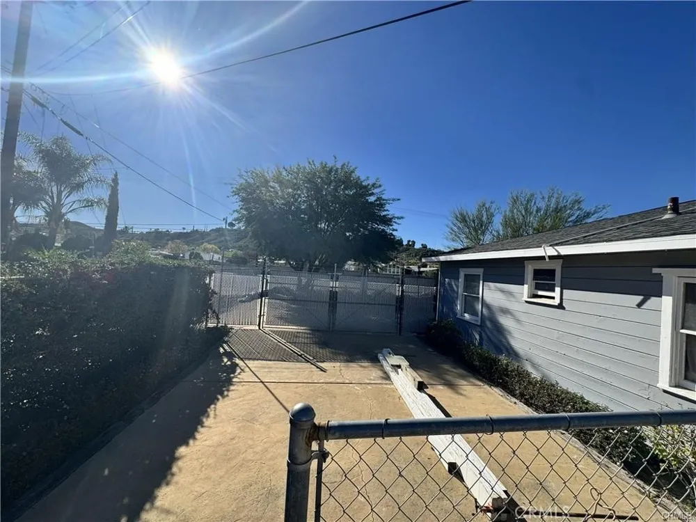 44618 State Highway 74 Hemet, CA 92544