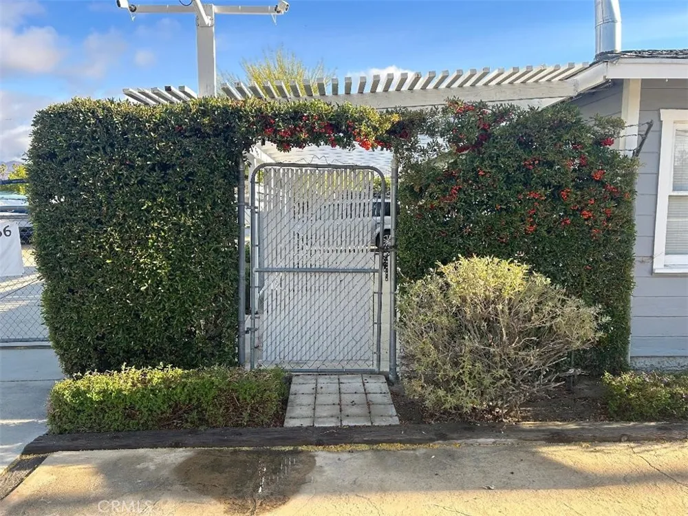 44618 State Highway 74 Hemet, CA 92544