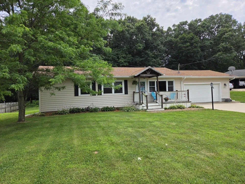 27853 Burmax Park Dowagiac, MI 49047