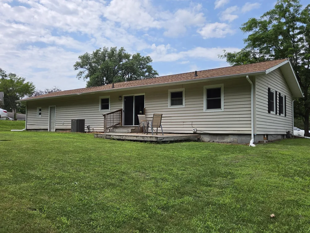27853 Burmax Park Dowagiac, MI 49047