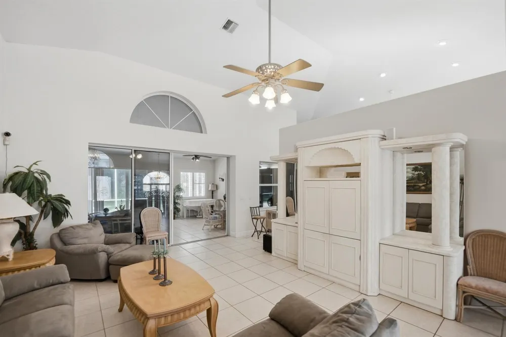 2305 Winding Creek Lane Fort Pierce, FL 34981