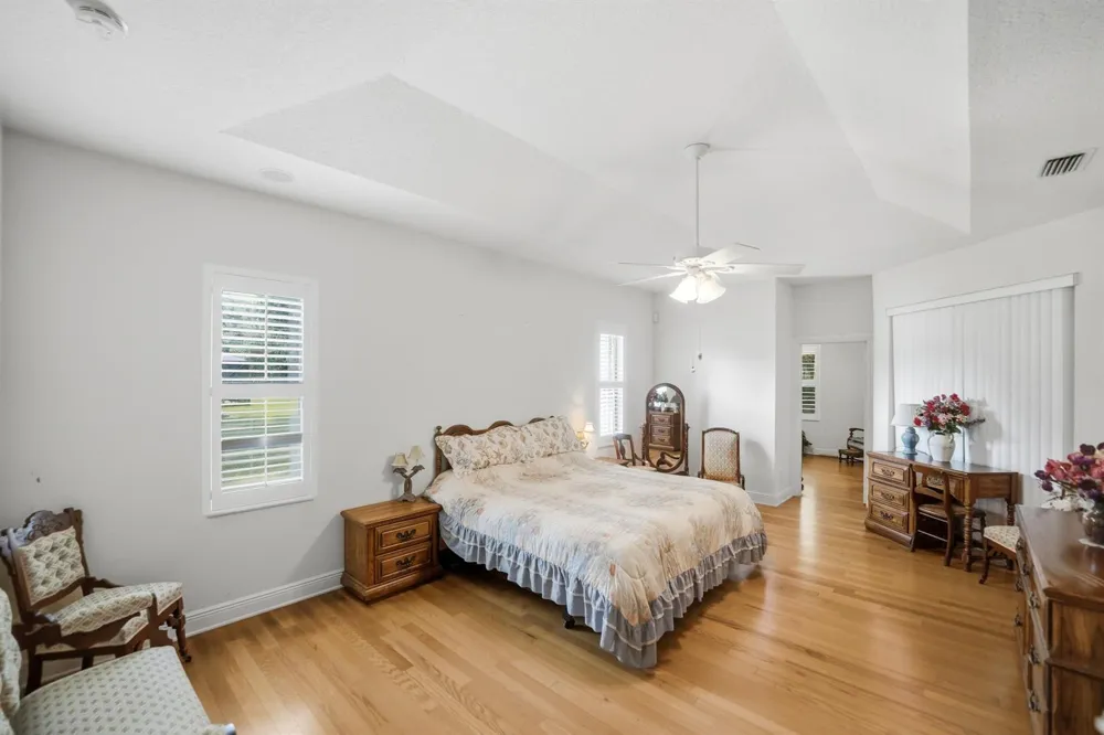 2305 Winding Creek Lane Fort Pierce, FL 34981
