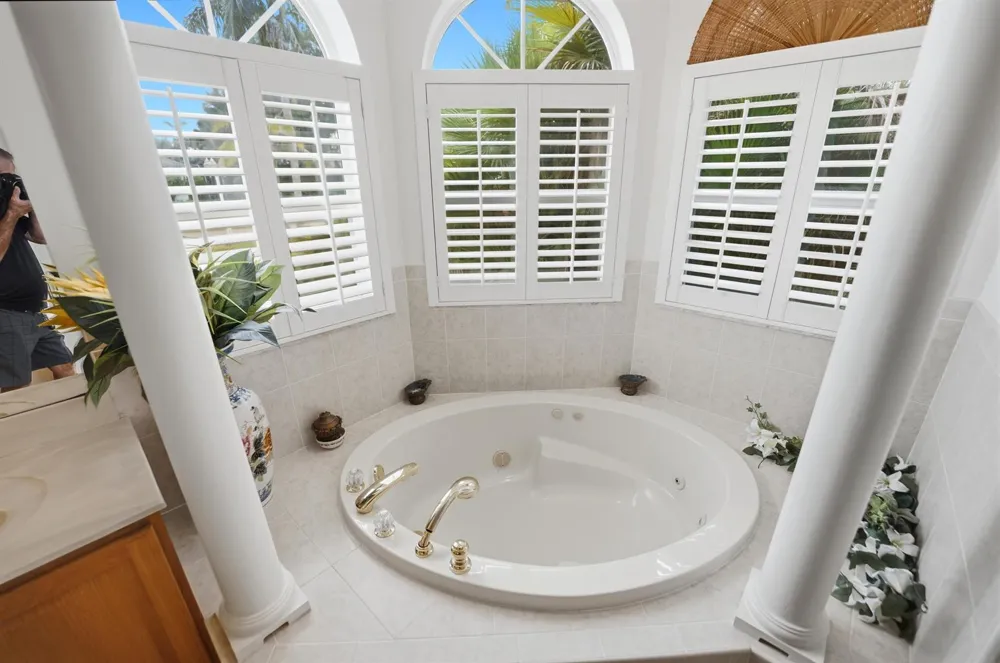 2305 Winding Creek Lane Fort Pierce, FL 34981