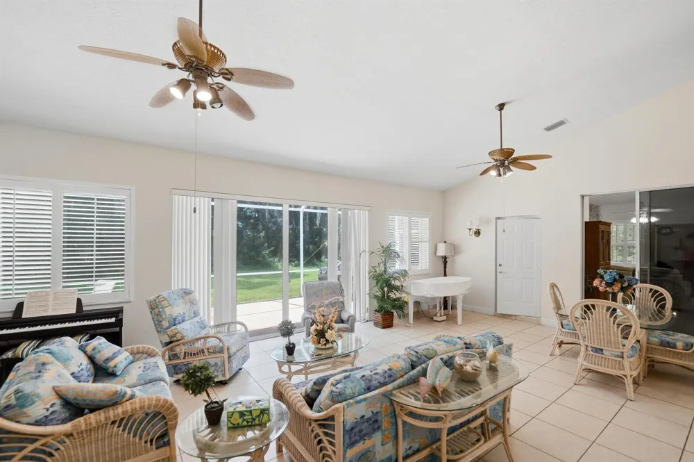 2305 Winding Creek Lane Fort Pierce, FL 34981