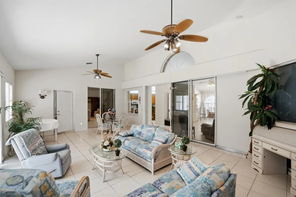 2305 Winding Creek Lane Fort Pierce, FL 34981