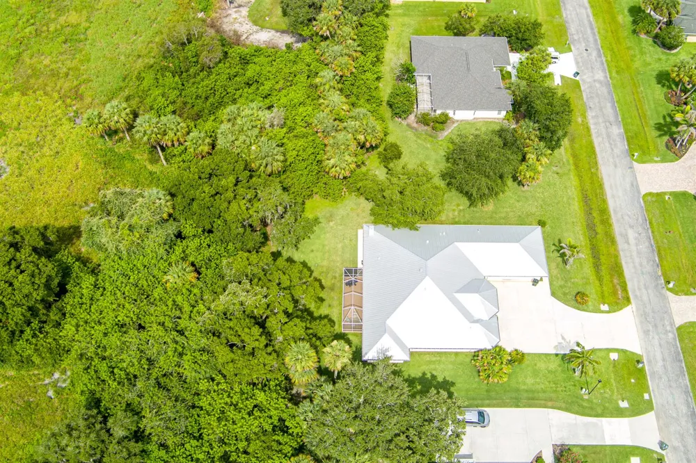 2305 Winding Creek Lane Fort Pierce, FL 34981