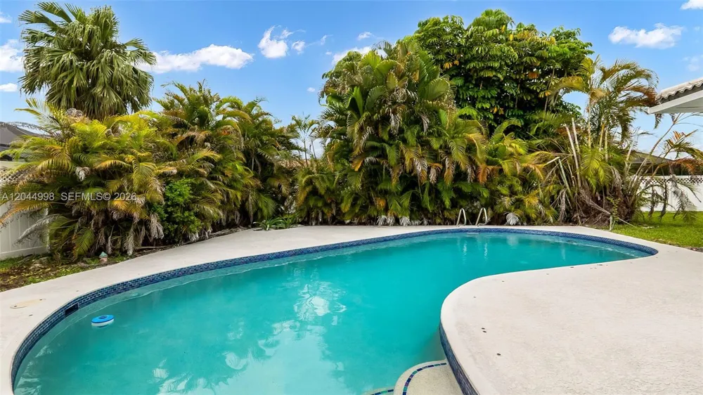 3023 NW 123rd Ave Coral Springs, FL 33065