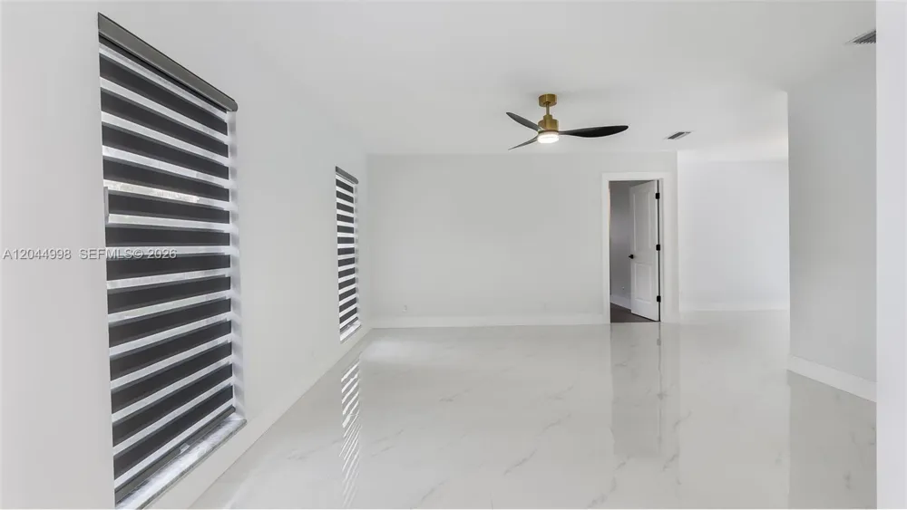 3023 NW 123rd Ave Coral Springs, FL 33065
