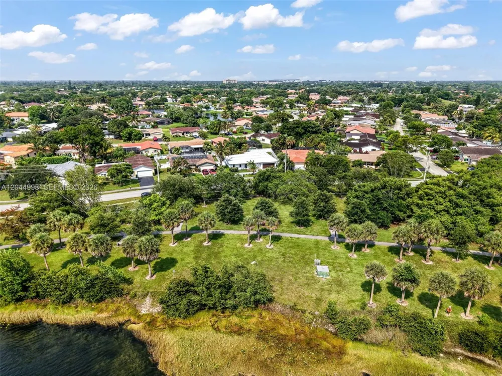 3023 NW 123rd Ave Coral Springs, FL 33065