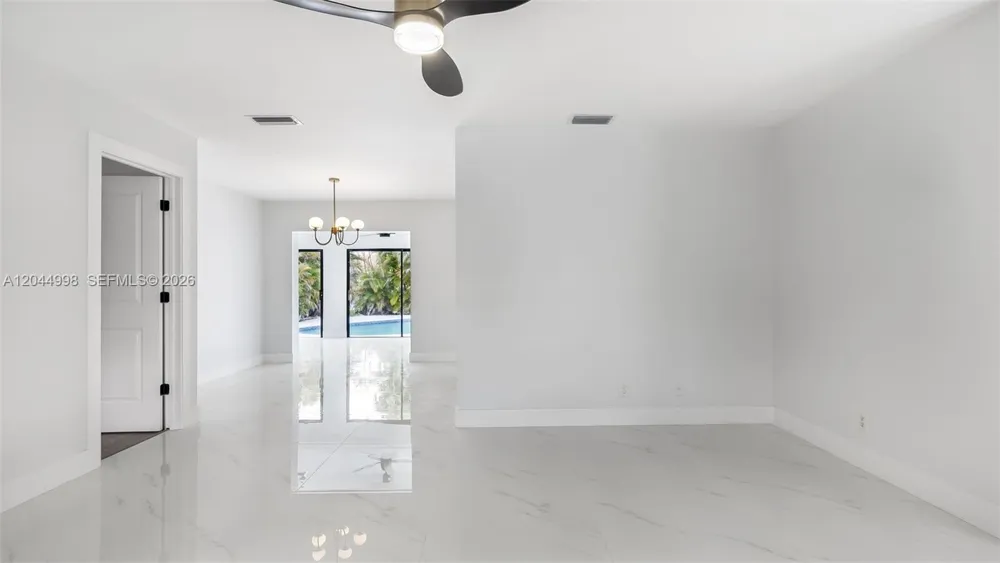 3023 NW 123rd Ave Coral Springs, FL 33065