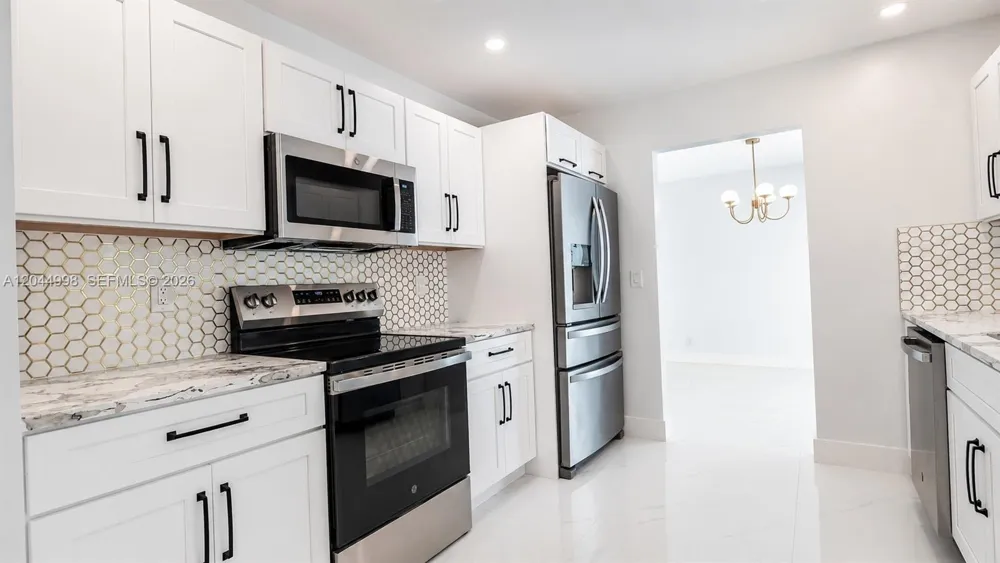 3023 NW 123rd Ave Coral Springs, FL 33065
