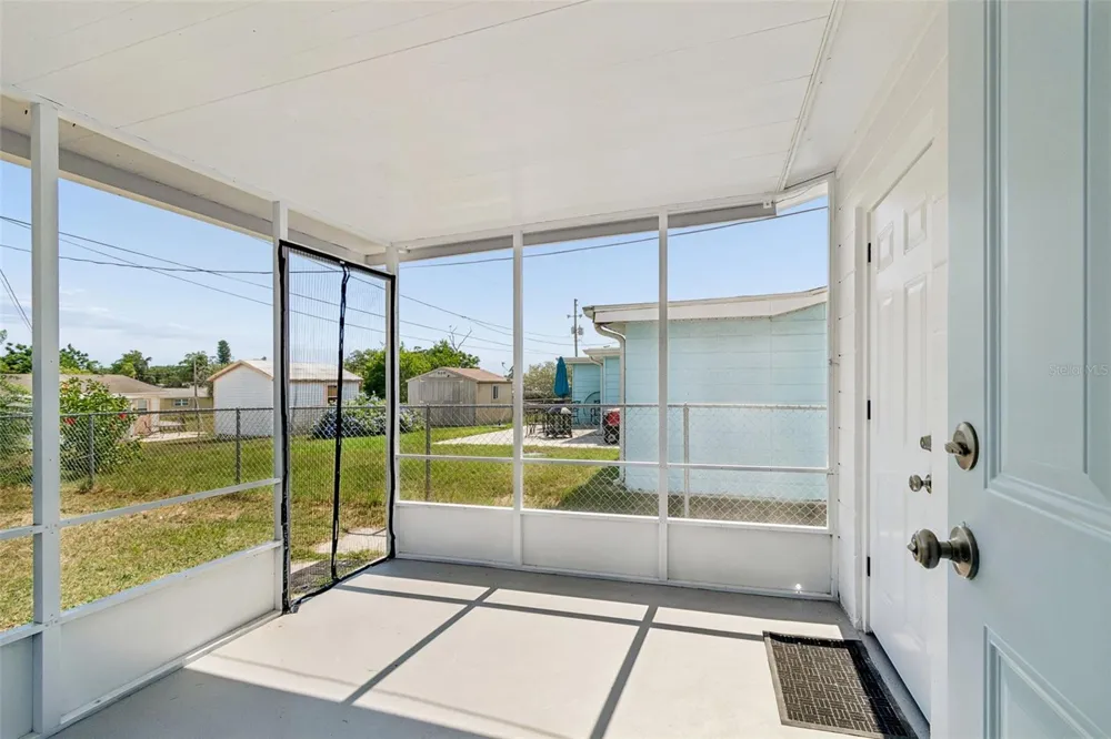 5046 FARLEY DRIVE Holiday, FL 34690