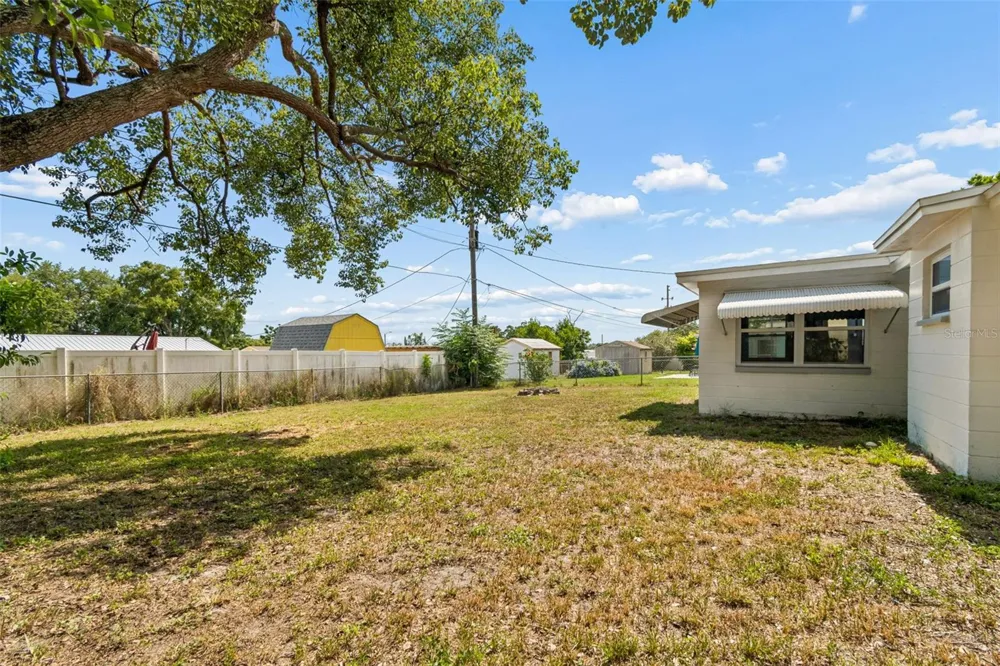 5046 FARLEY DRIVE Holiday, FL 34690