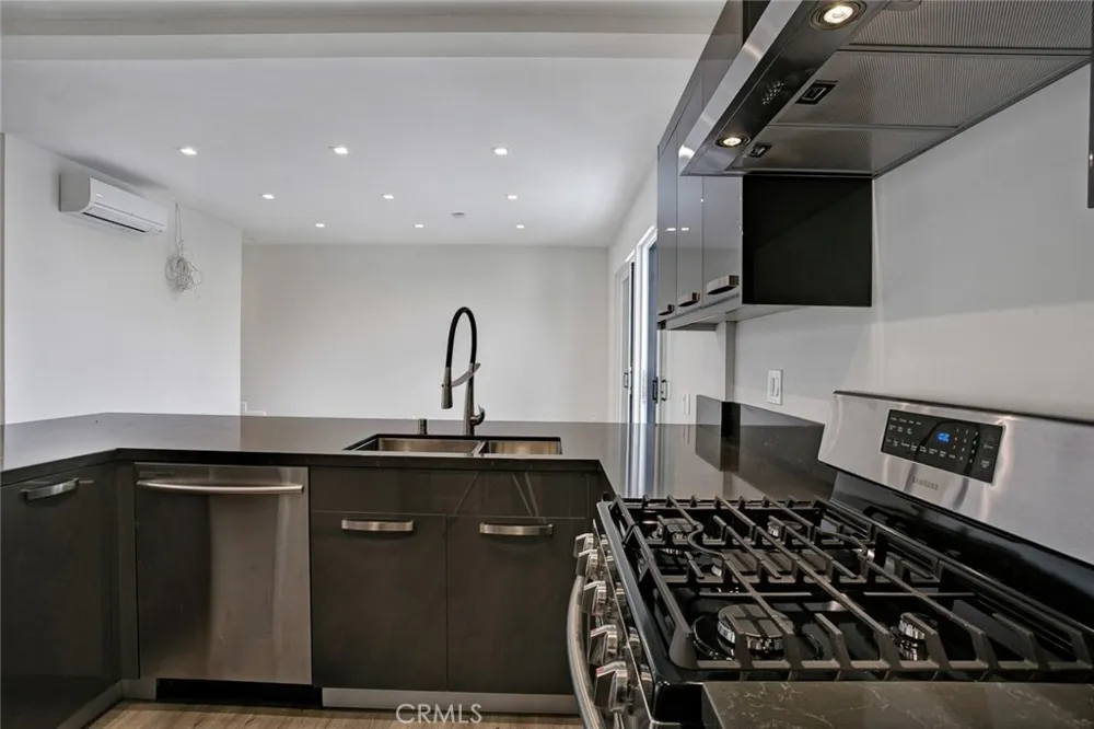 618 S Coast Highway Laguna Beach, CA 92651