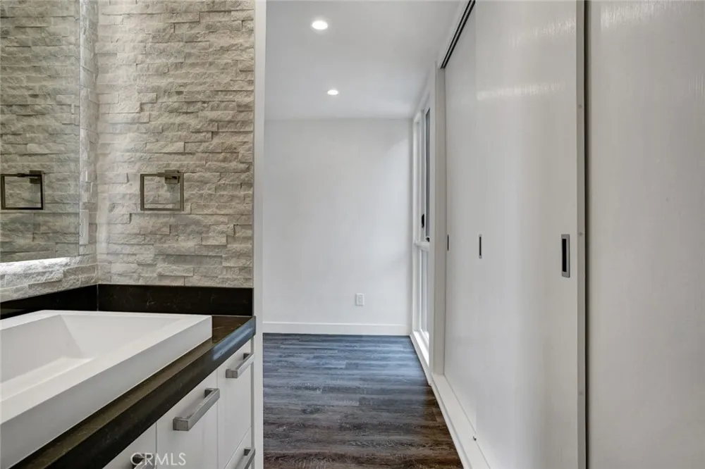 618 S Coast Highway Laguna Beach, CA 92651
