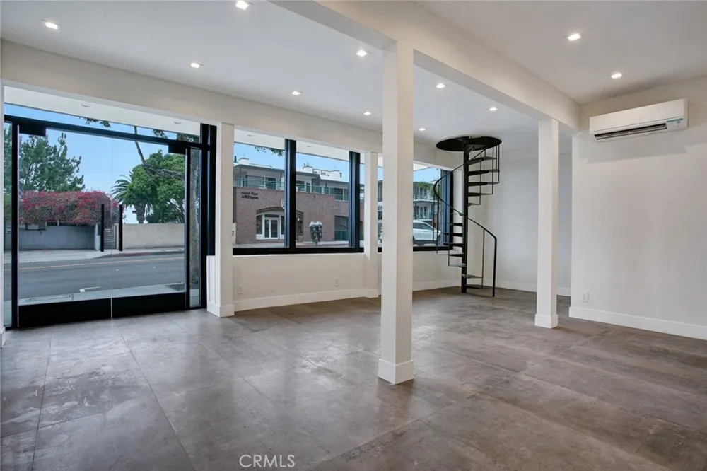 618 S Coast Highway Laguna Beach, CA 92651