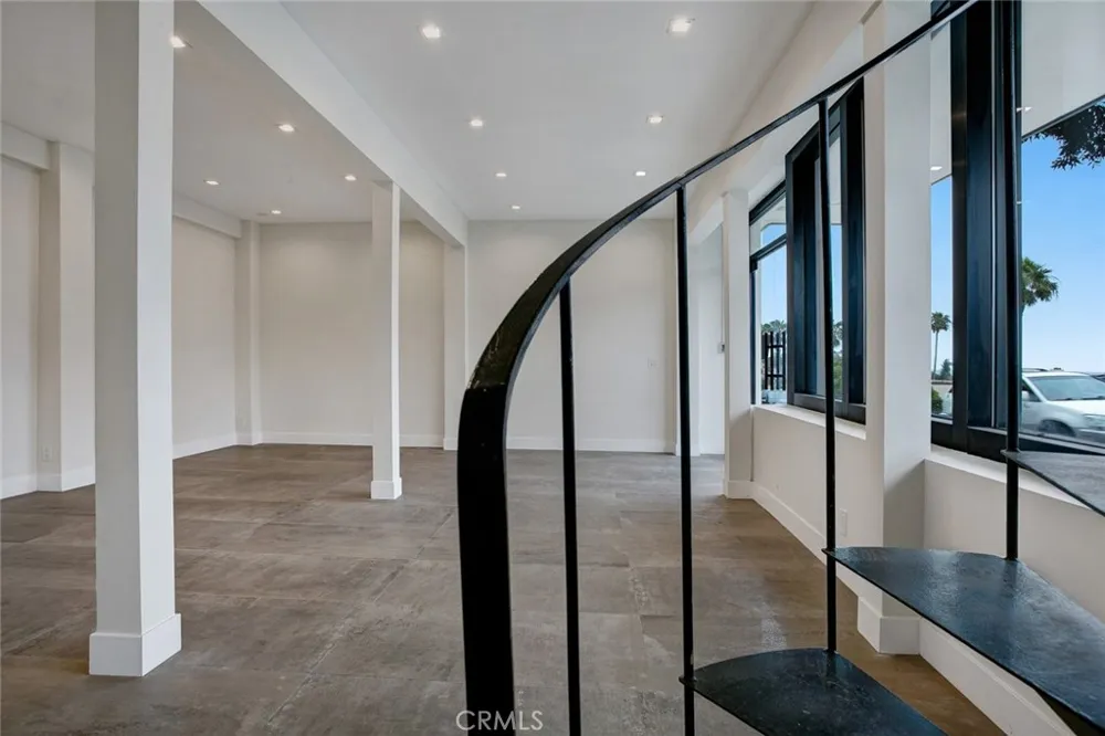 618 S Coast Highway Laguna Beach, CA 92651