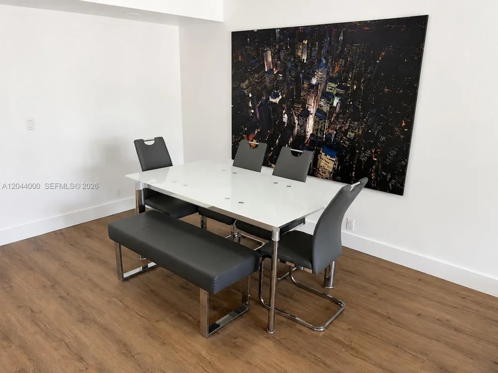3300 NE 191st St #211 Aventura, FL 33180