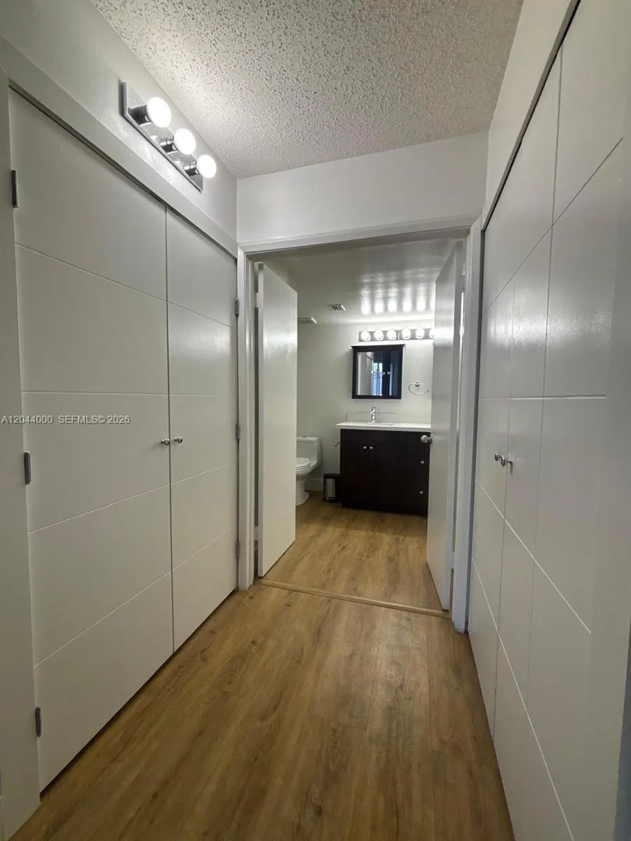 3300 NE 191st St #211 Aventura, FL 33180