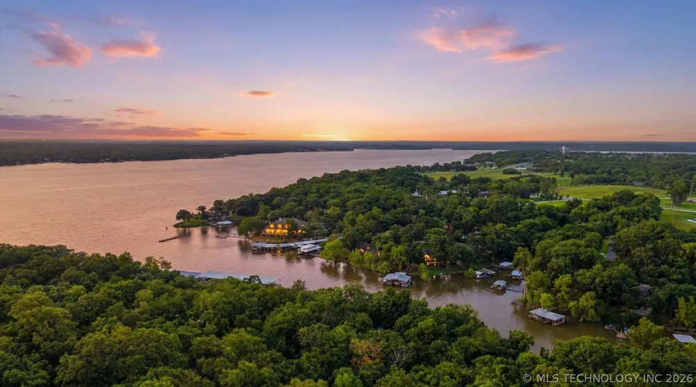 5 Marina Drive Afton, OK 74331