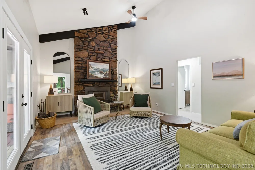 5 Marina Drive Afton, OK 74331